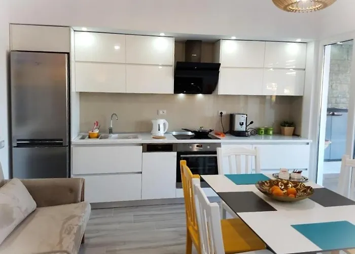 Hébergement de vacances Sofia's *